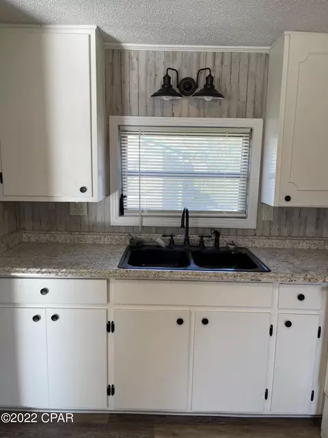 5162 4th Ave, Malone, FL 32445 photo 11