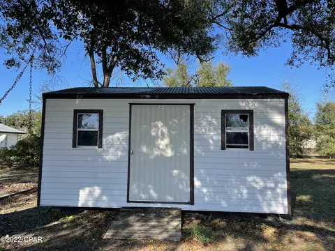 5162 4th Ave, Malone, FL 32445 photo 8