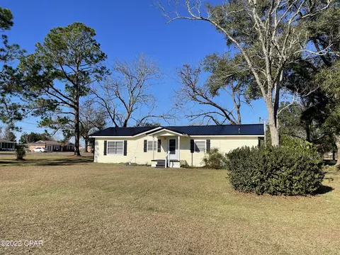 5162 4th Ave, Malone, FL 32445 photo 4