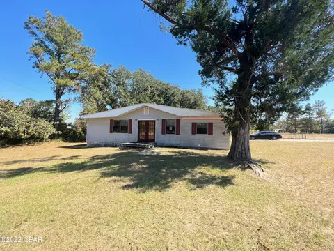 2219 Jewel Rd, Alford, FL 32420