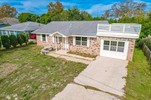 16800 Junipero Ave, Panama City Beach, FL 32413