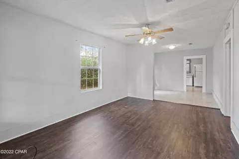 1246 Johnson Ave, Chipley, FL 32428 photo 4