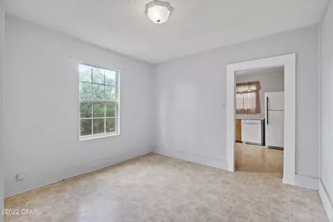 1246 Johnson Ave, Chipley, FL 32428 photo 5