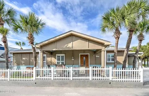 527 Venture Blvd, Panama City, FL 32408