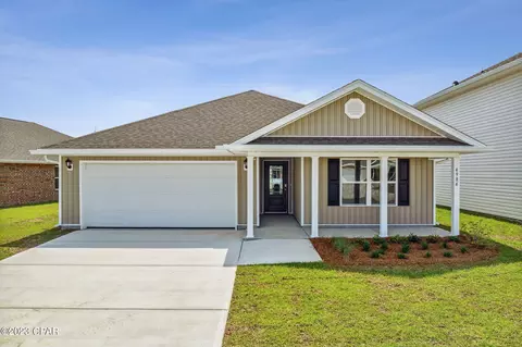 4984 Conner Ln, Panama City, FL 32404