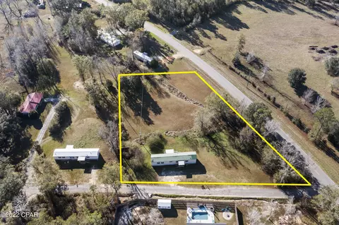 1051 1057 Donnell Rd, Chipley, FL 32428 photo 2