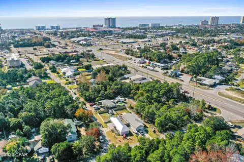 129 Henry Ave, Panama City Beach, FL 32413