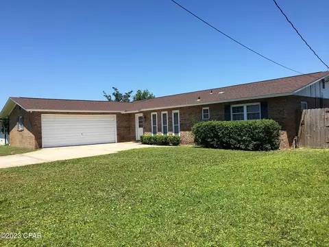 2818 Agnes Scott Dr, Panama City, FL 32405