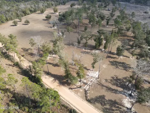 2691 Gilberts Mill Rd, Chipley, FL 32428 photo 2