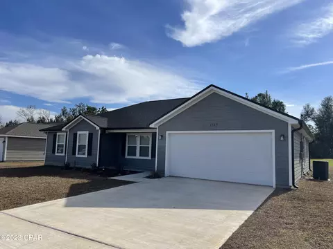 4169 Green Meadows Trl, Marianna, FL 32446