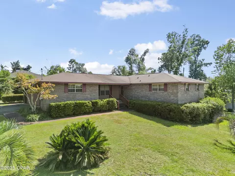 4491 Decatur St, Marianna, FL 32446