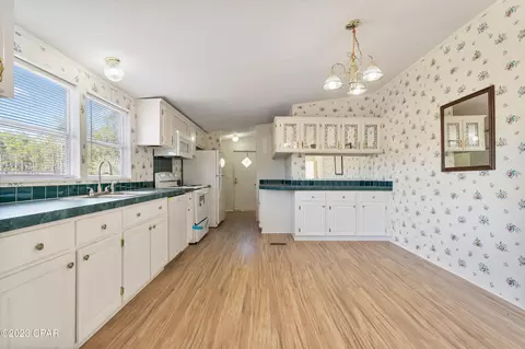 5170 Panther Trl, Chipley, FL 32428 photo 4