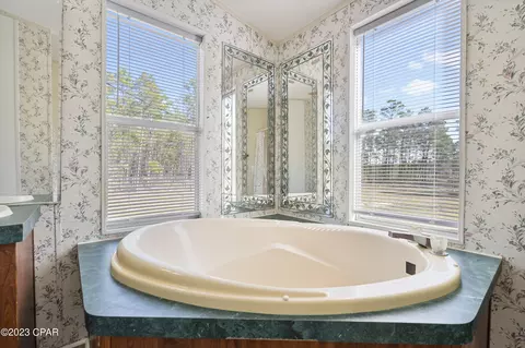 5170 Panther Trl, Chipley, FL 32428 photo 11