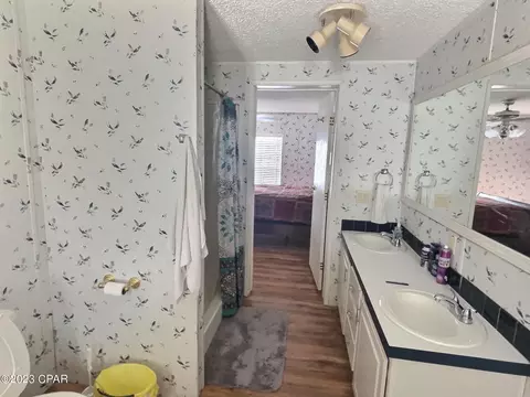 2011 Comet Ln, Cottondale, FL 32431 photo 4