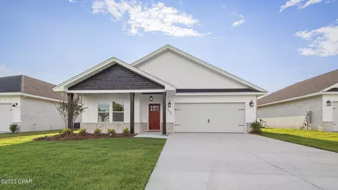 2633 Outlaws Way, Panama City, FL 32405