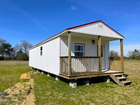 4426 Highway 2, Malone, FL 32445 photo 3