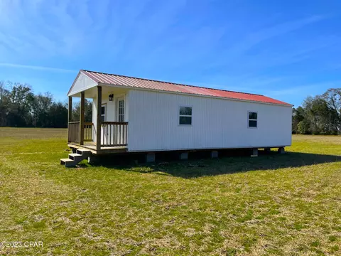 4426 Highway 2, Malone, FL 32445 photo 4