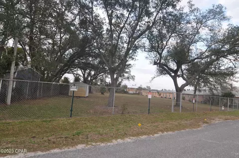 3810 W 25th St, Panama City, FL 32405