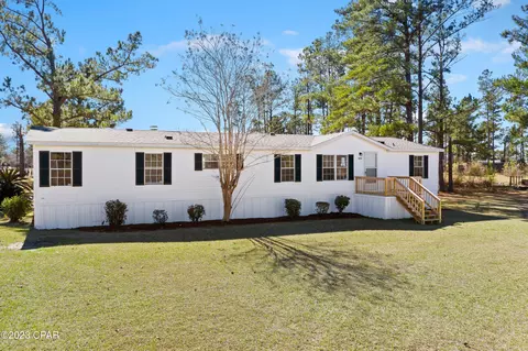 2299 Oak Canopy Rd, Marianna, FL 32448