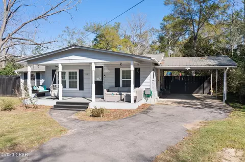 515 2nd St, Chipley, FL 32428 photo 1
