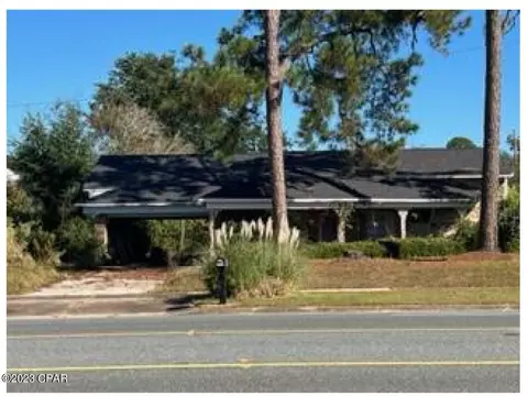 5354 10th St, Malone, FL 32445