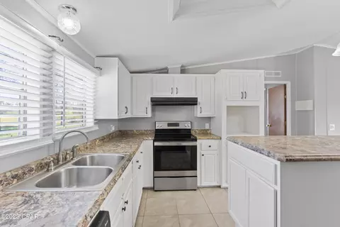304 Odom Rd, Chipley, FL 32428 photo 4