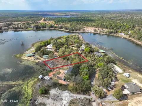 5203 Pine Ridge Dr, Chipley, FL 32428 photo 2