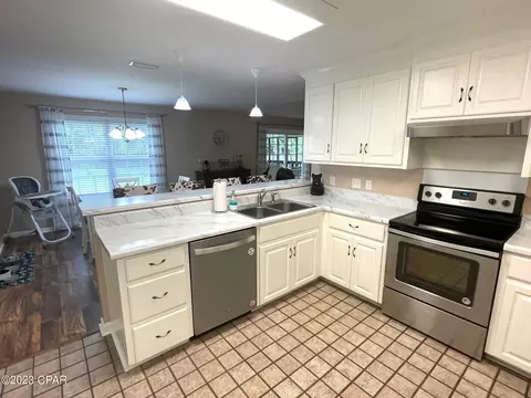 1395 Forrest Ave, Chipley, FL 32428 photo 11