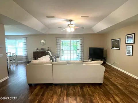 1395 Forrest Ave, Chipley, FL 32428 photo 3