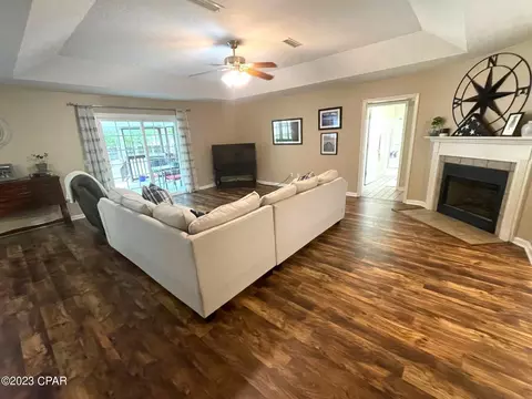 1395 Forrest Ave, Chipley, FL 32428 photo 5