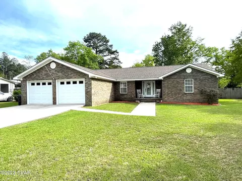 1395 Forrest Ave, Chipley, FL 32428 photo 1