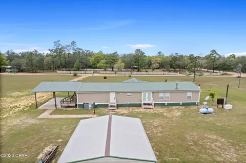 4187 Twilight Ln, Chipley, FL 32428 photo 5