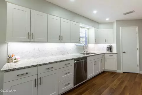 2420 Dumajack Rd, Chipley, FL 32428 photo 4