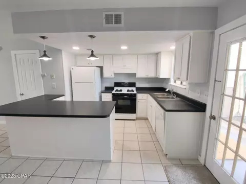 131 Damon Cir, Panama City Beach, FL 32407