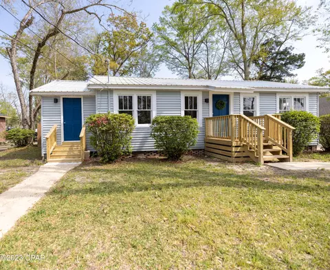 721 Sinclair St, Chipley, FL 32428 photo 4