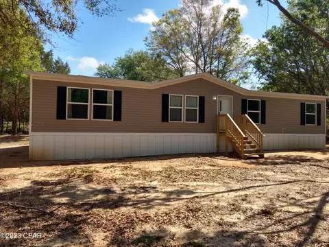 2513 Cricket Village Cir, Bonifay, FL 32425