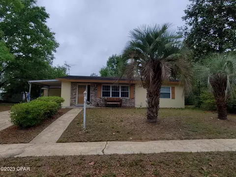 3940 Kinlock Dr, Chipley, FL 32428 photo 1