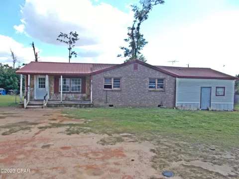 7909 Sherry St, Sneads, FL 32460