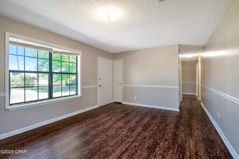 1849 Hagar Ave, Chipley, FL 32428 photo 5