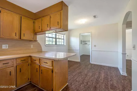 1849 Hagar Ave, Chipley, FL 32428 photo 12