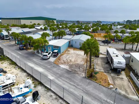 604 Seabreeze Dr, Panama City Beach, FL 32408