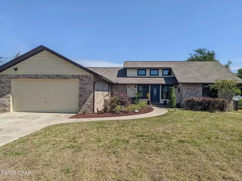 2106 N Harbour Dr, Lynn Haven, FL 32444