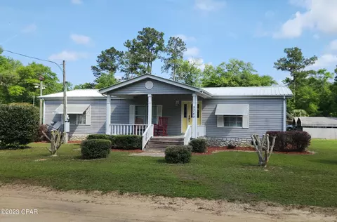 8749 SW Dove St, Bristol, FL 32321