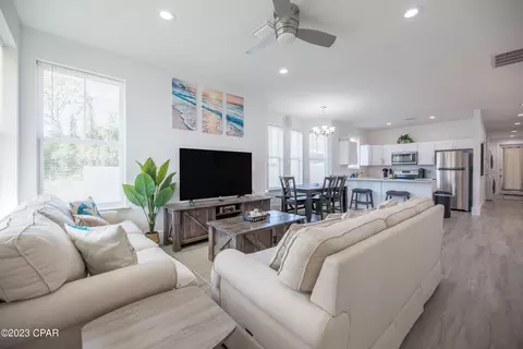 4320 Catherine St, Panama City Beach, FL 32408