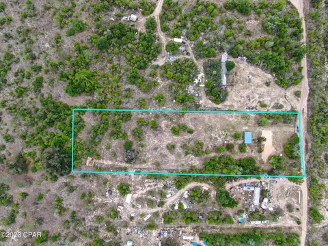 9746 Western Rd, Fountain, FL 32438