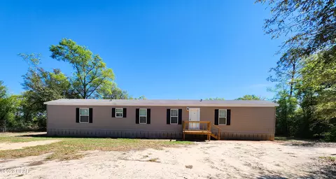 1036 Sorrento Ave, Alford, FL 32420