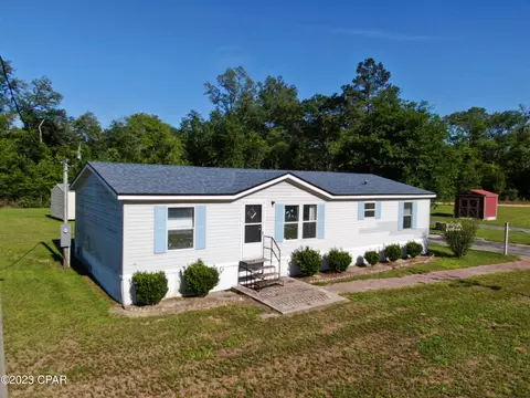 4984 S Old Us Rd, Marianna, FL 32446