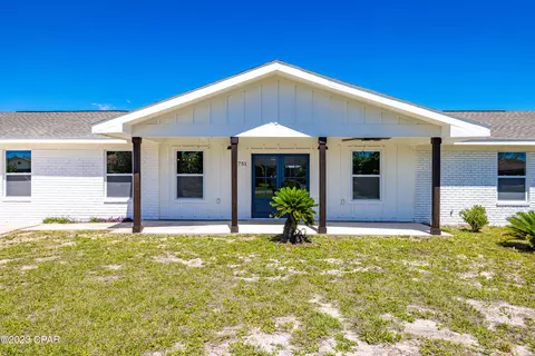 731 Mark Dr, Panama City, FL 32404