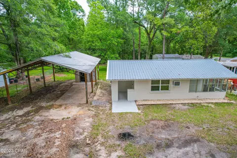 2672 Lazy Bone Dr, Vernon, FL 32462