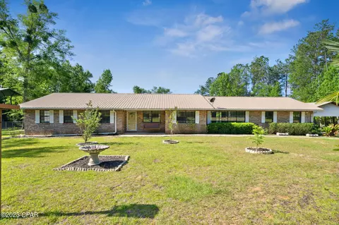 1043 Pioneer Rd, Chipley, FL 32428
